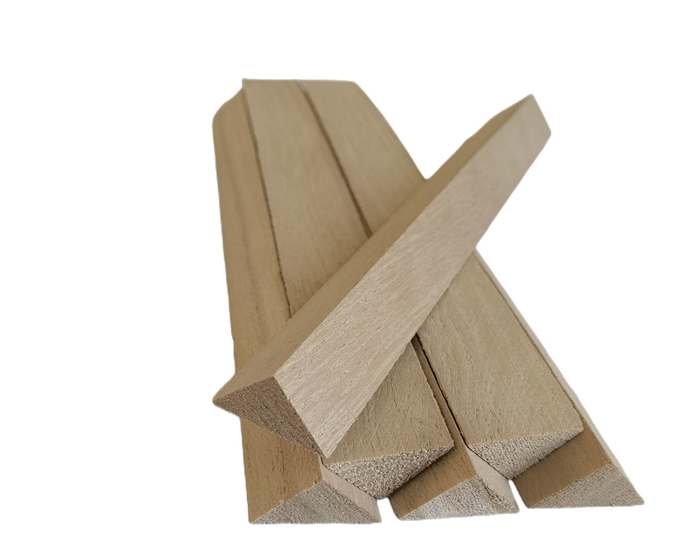 Triangle wood chamfer strip